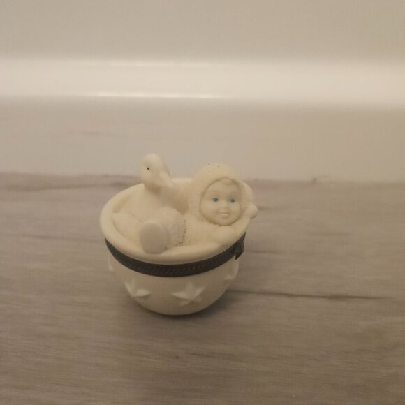 Department 56 Snowbabies Two For Tea Hinged Trinket Box - Picture 2 of 7